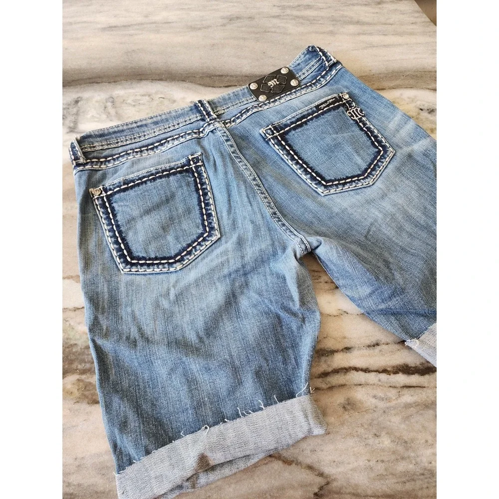 Miss Me Cut Off Bermuda Denim Shorts Medium Wash Blue Size 31